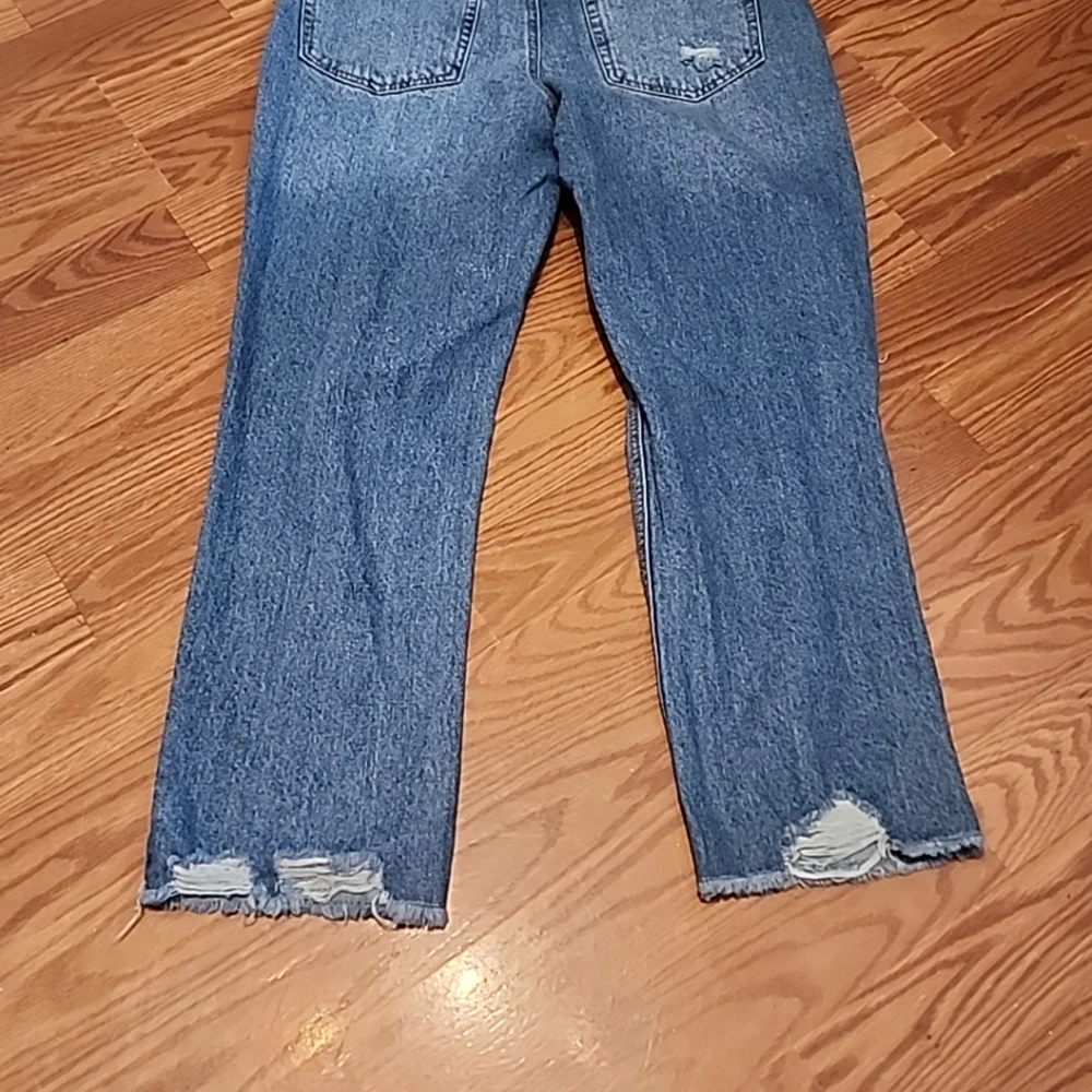 Vanilla star high waisted distressed jeans size 7 90s boyfriend‎ festival